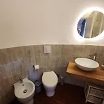 Gaia - A Due Passi Dal Centro - Parcheggio Privato Couette-café 4*