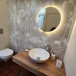 Gaia - A Due Passi Dal Centro - Parcheggio Privato 4*