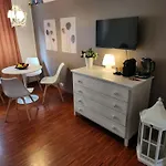 Couette-café Gaia - A Due Passi Dal Centro - Parcheggio Privato