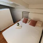 Couette-café Gaia - A Due Passi Dal Centro - Parcheggio Privato 4*
