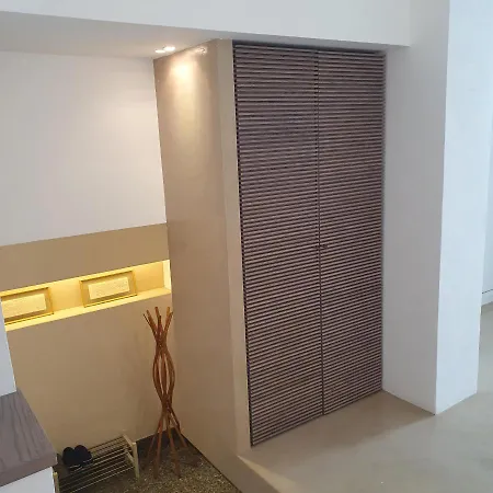 Alojamento de Acomodação e Pequeno-almoço Gaia - A Due Passi Dal Centro - Parcheggio Privato