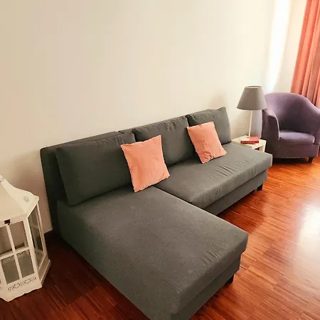 Bed & Breakfast Gaia - A Due Passi Dal Centro - Parcheggio Privato 4*