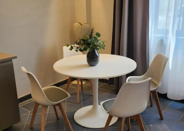 Bed and Breakfast Gaia - A Due Passi Dal Centro - Parcheggio Privato